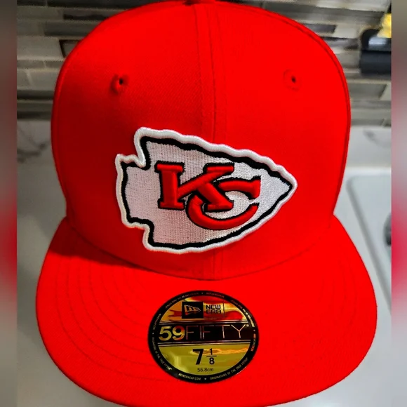 Kansas City Chiefs hat - Picture 3 of 4